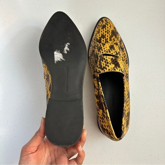 Rebecca Minkoff Women’s Yellow Pacey Snake Embossed Pointed Toe Loafers sz 9.5M - Picture 13 of 15
